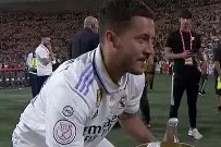 Nine Games-足总杯今晨走向成谜，切尔西官宣签约，压力陡增，资深球员宣示担当的简单介绍